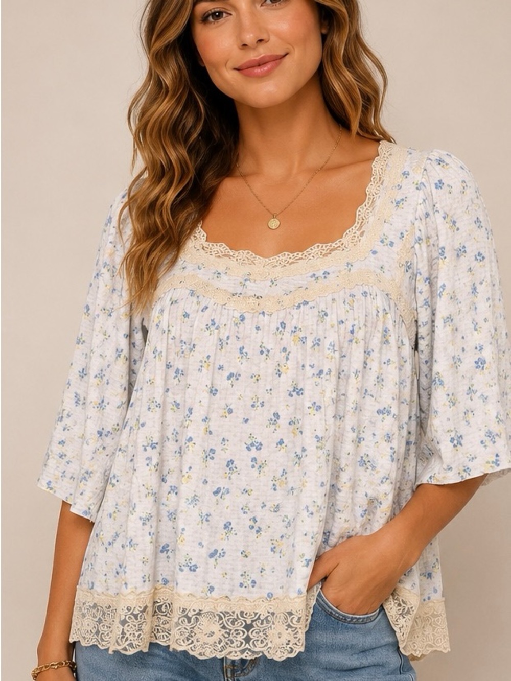 POL Floral Lace Trim Peasant Tunic in Light Blue and Cream NWOT
